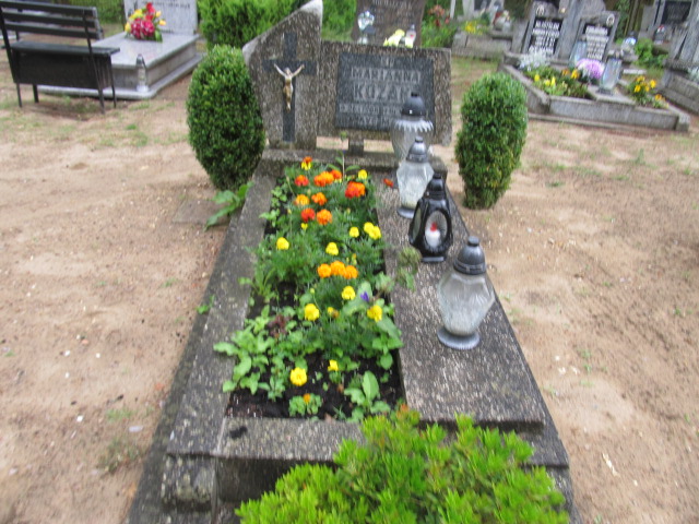 Grób Marianna Kozak